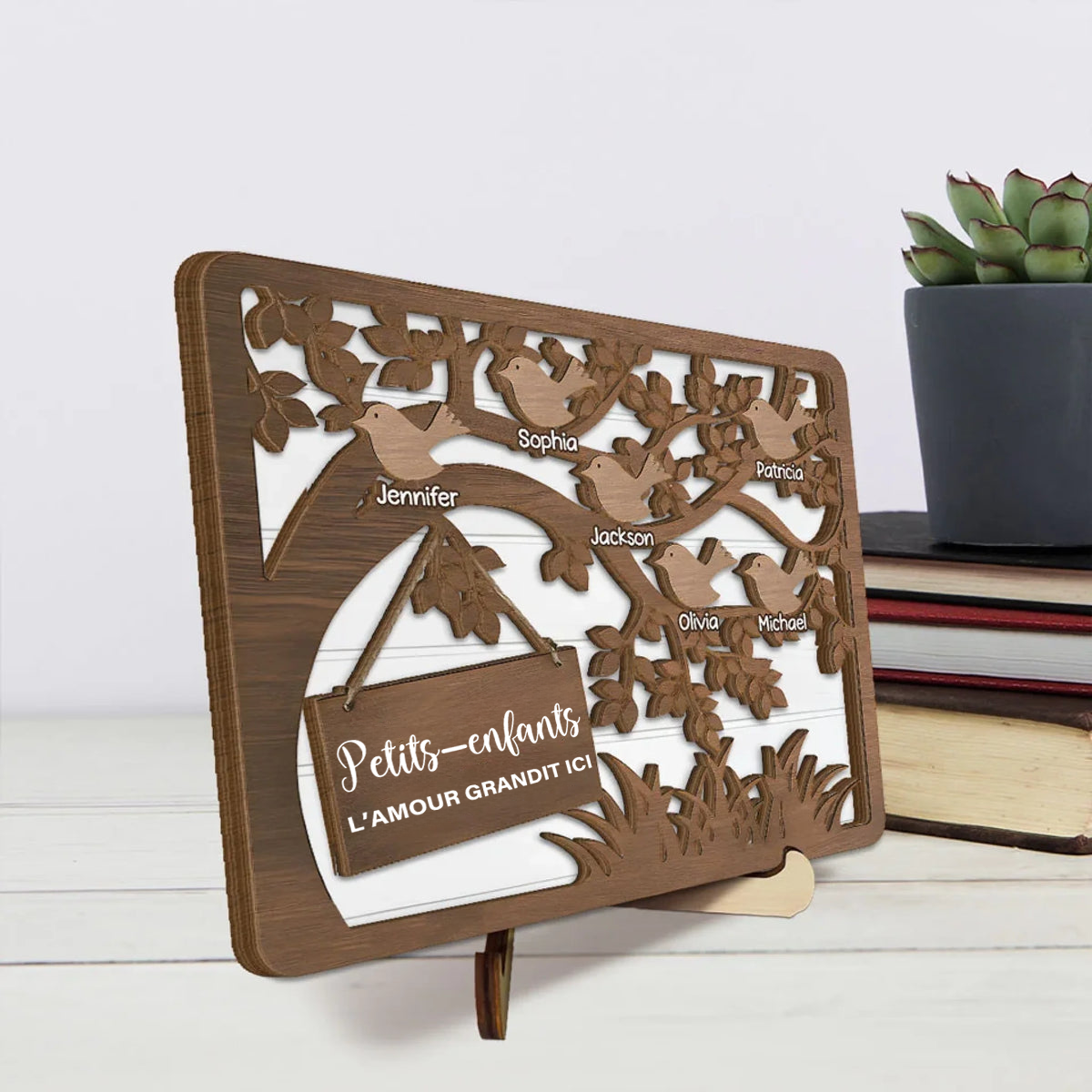 Plaque en bois Arbre et Oiseaux personnalisée avec 1 à 10 prénoms – Cadeau pour Mamie