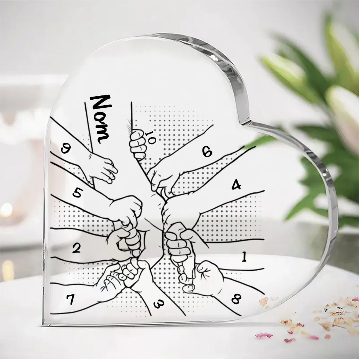 Cœur acrylique avec mains