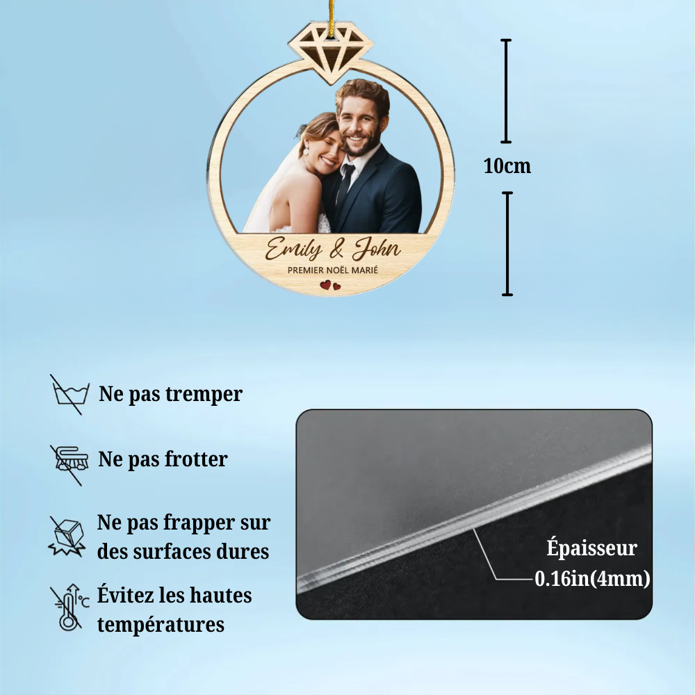 Ornement de Noël personnalisé souvenir de mariage "Premier Noël mariés"
