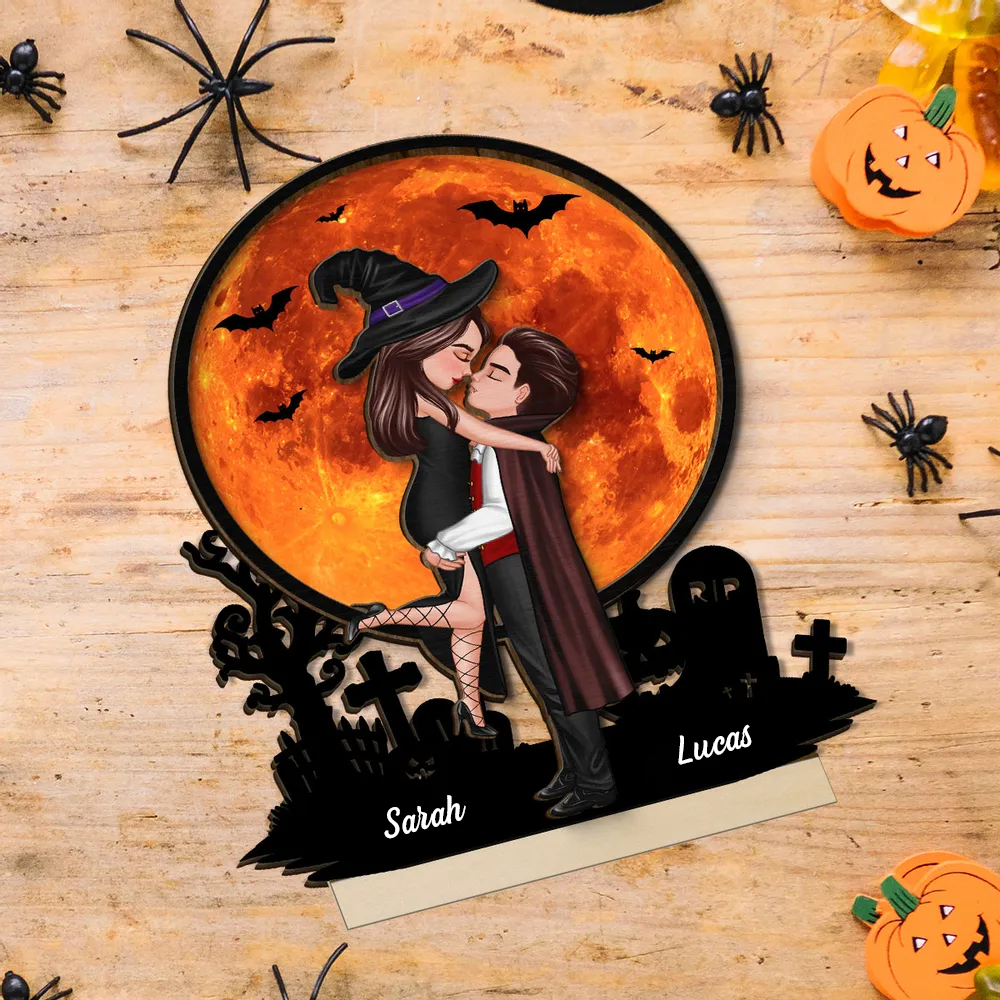 Couple d’Halloween – Plaque en bois personnalisée avec noms