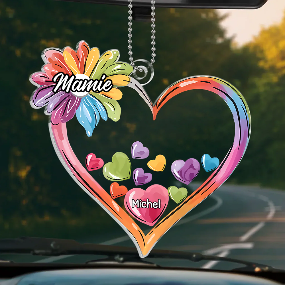Porte-clés voiture personnalisé en acrylique avec cœurs colorés – Pour mamie et maman