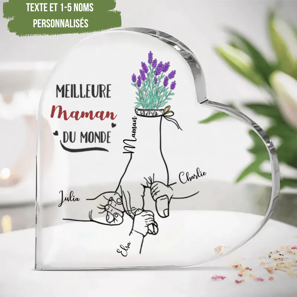 Cœur sur socle avec bouquet de fleurs et mains pour maman et grand-mère.