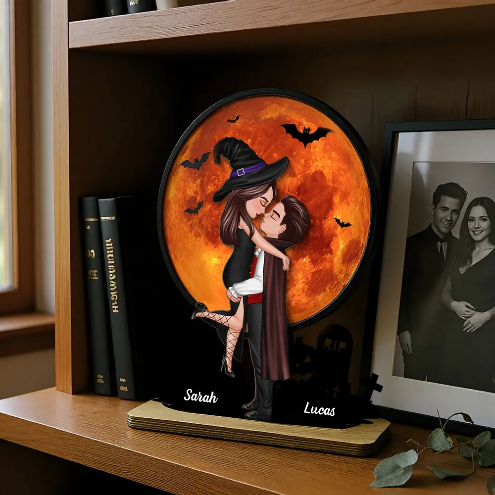 Couple d’Halloween – Plaque en bois personnalisée avec noms