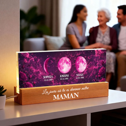 « Ces jours-là, tu es devenue notre maman » – Veilleuse LED personnalisée avec phases de lune et texte