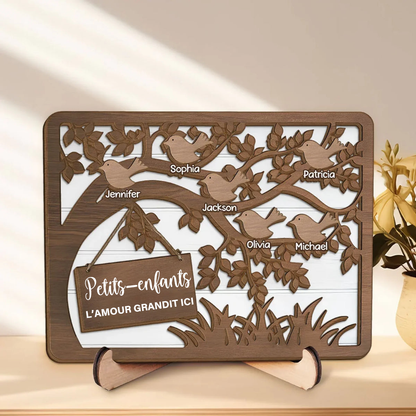 Plaque en bois Arbre et Oiseaux personnalisée avec 1 à 10 prénoms – Cadeau pour Mamie