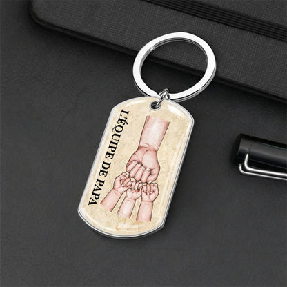 Porte-clés en acier inoxydable avec résine époxy « Papa et enfants – Poing contre poing »