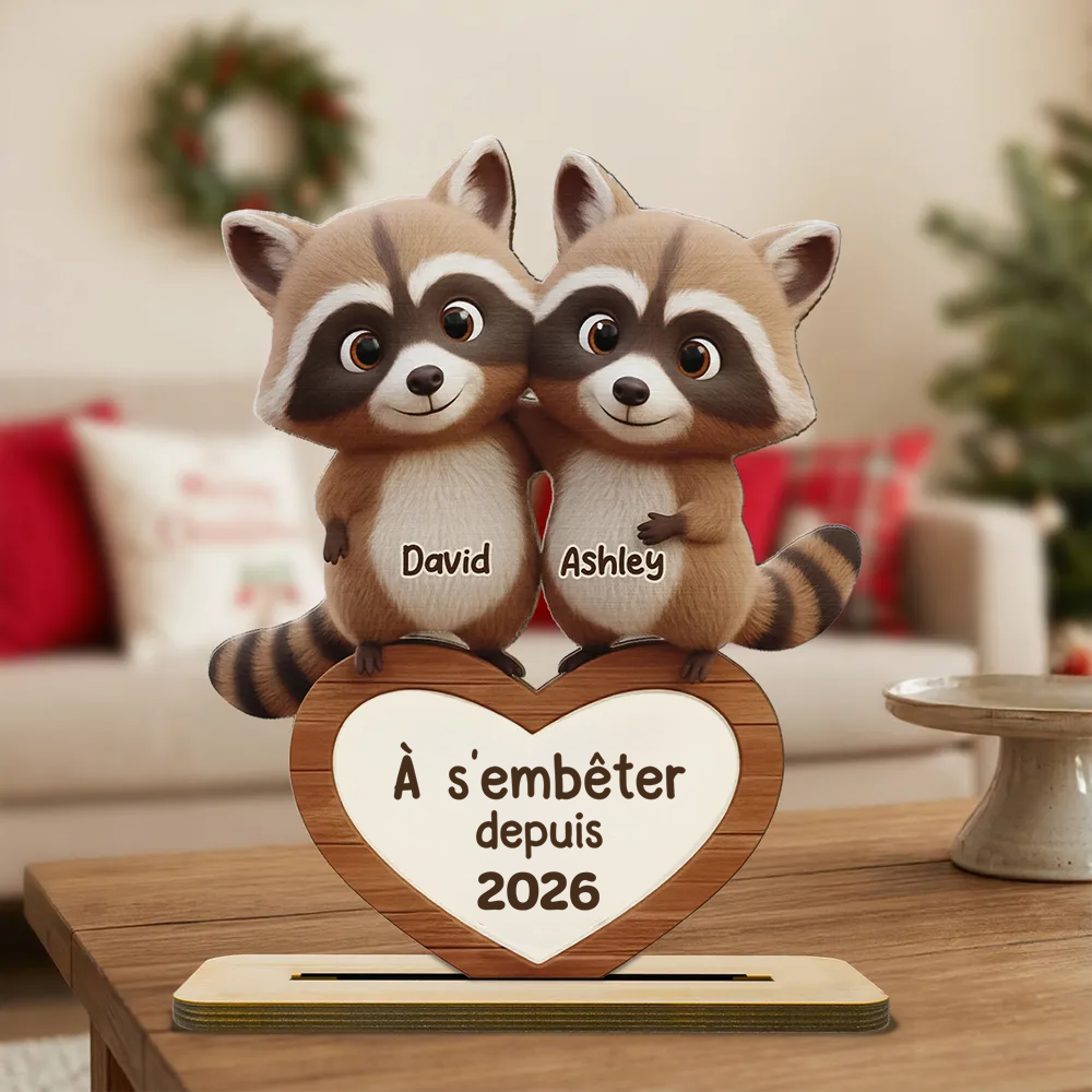 Couple de ratons laveurs – Présentoir en bois personnalisé avec prénoms