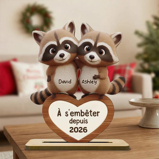 Couple de ratons laveurs – Présentoir en bois personnalisé avec prénoms