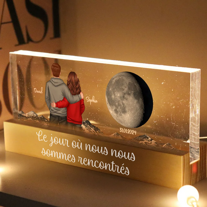Couple sous la lune - Veilleuse LED personnalisée avec phase lunaire, couple et texte
