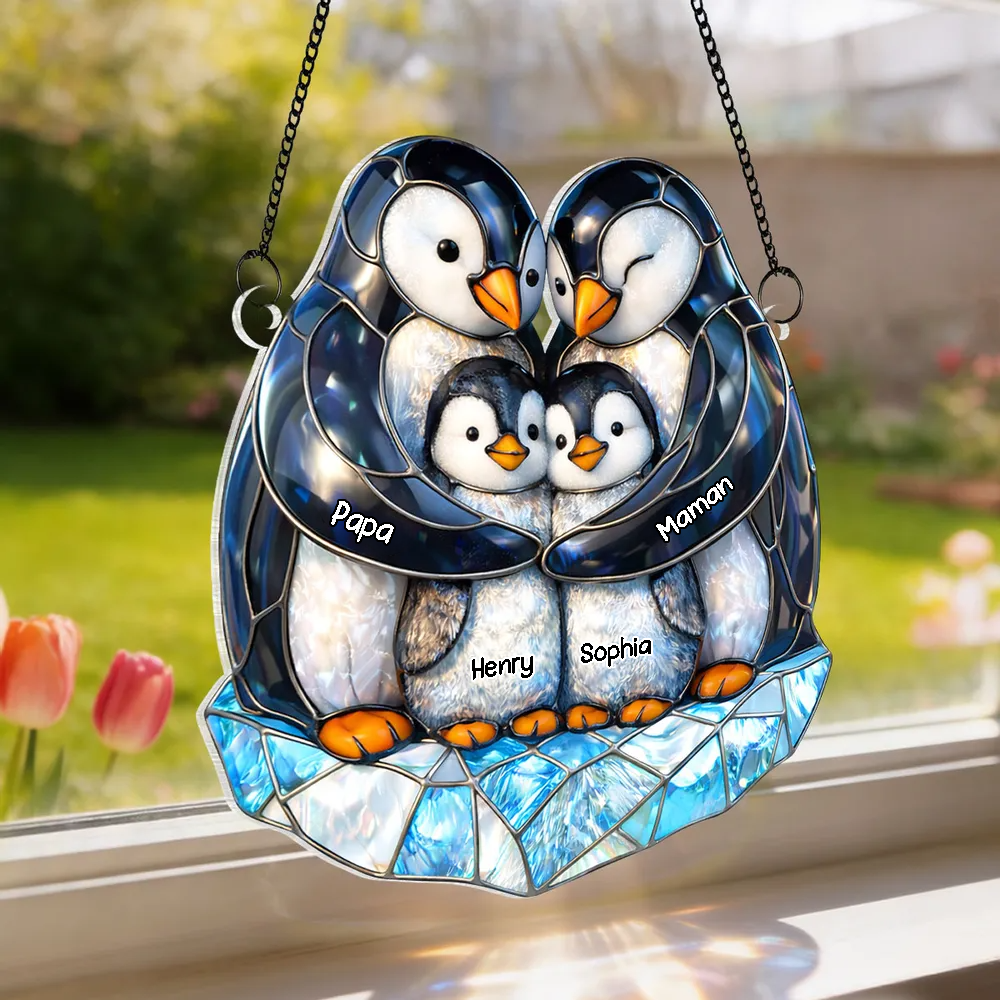Famille de pingouins – Ornement attrape-soleil personnalisé avec prénoms – Cadeau pour papa et maman