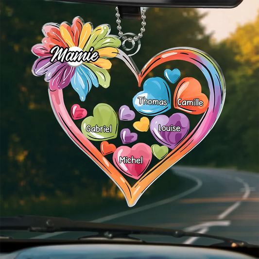 Porte-clés voiture personnalisé en acrylique avec cœurs colorés – Pour mamie et maman