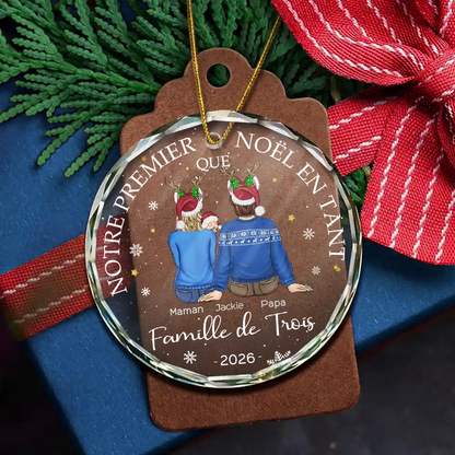 Notre premier Noël en famille... Orement de Noël personnalisée en verre avec bébé, chien et chat