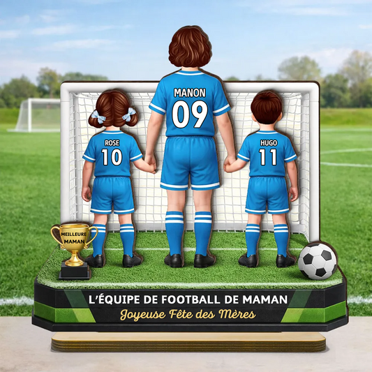 « L’équipe de football de maman » – Présentoir en bois personnalisé avec femme et enfants