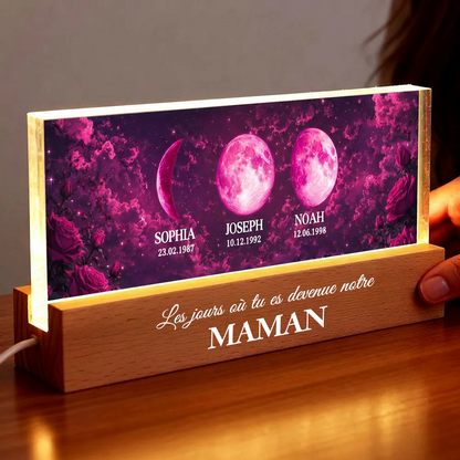 « Ces jours-là, tu es devenue notre maman » – Veilleuse LED personnalisée avec phases de lune et texte