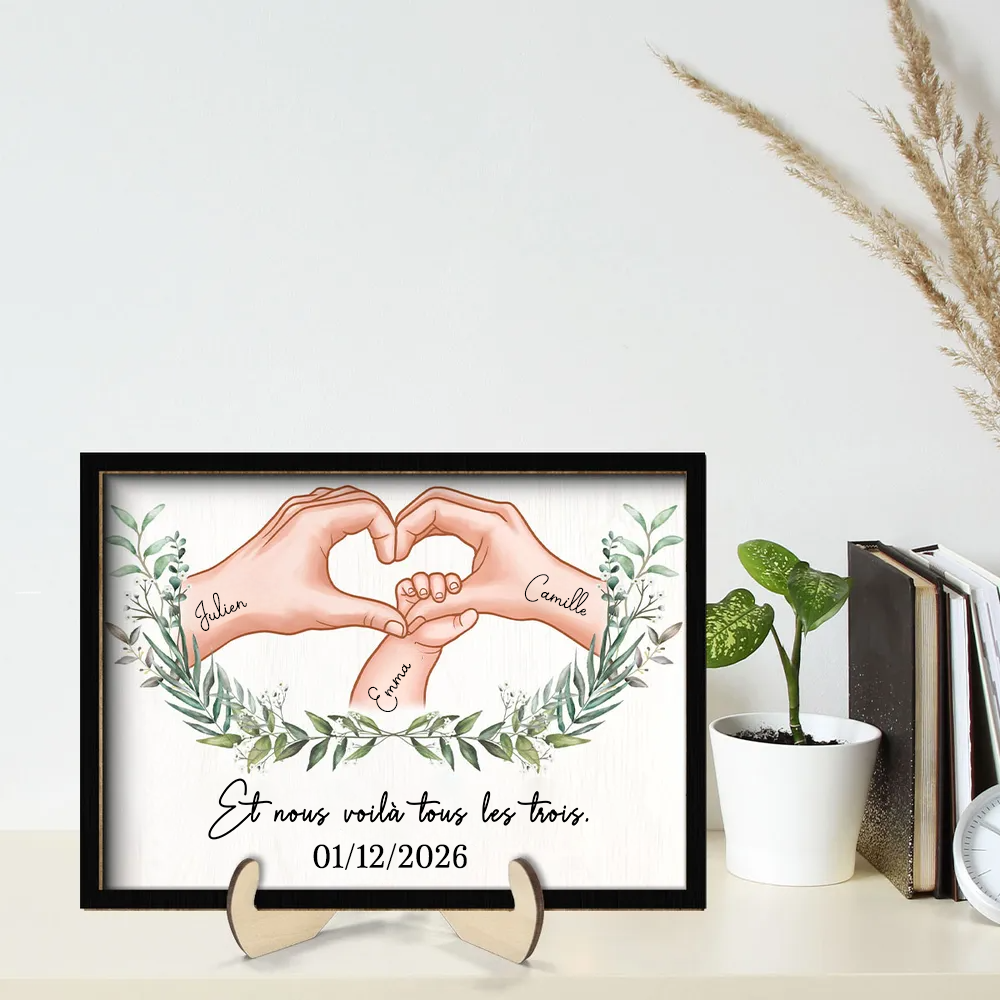 Plaque en bois personnalisée avec motif main dans la main – Cadeau pour jeune maman et jeune papa