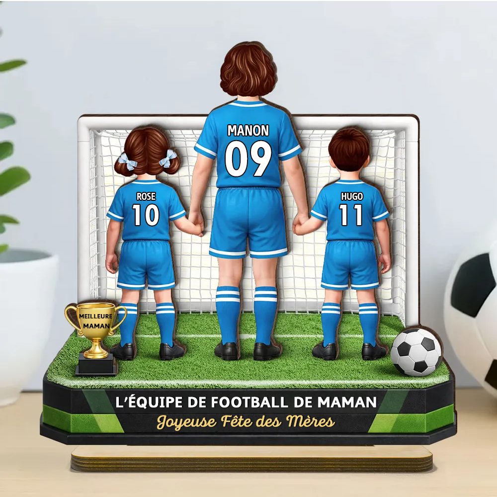 « L’équipe de football de maman » – Présentoir en bois personnalisé avec femme et enfants