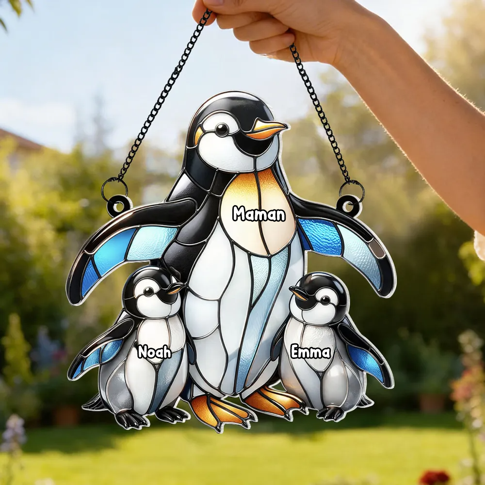 Maman / mamie pingouin avec enfants – Ornement attrape-soleil personnalisé avec prénoms
