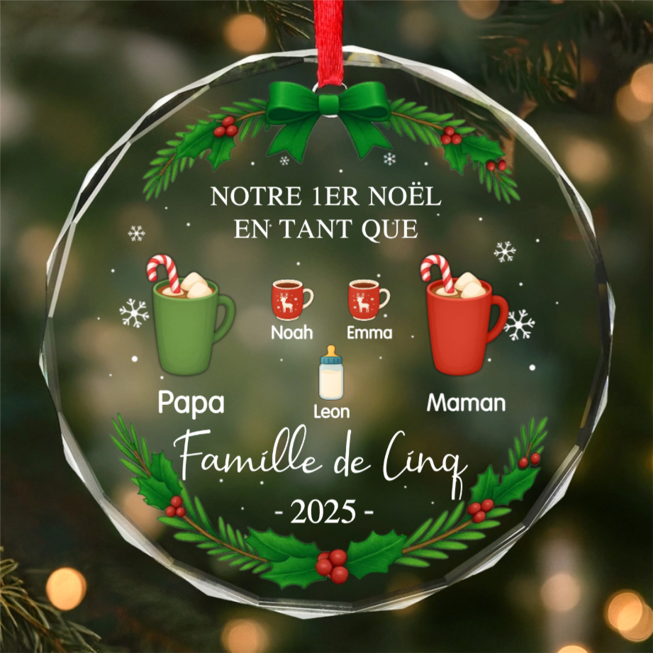 Orement en verre avec boissons et nom « 1er Noël en famille à... » Décoration de Noël personnalisée
