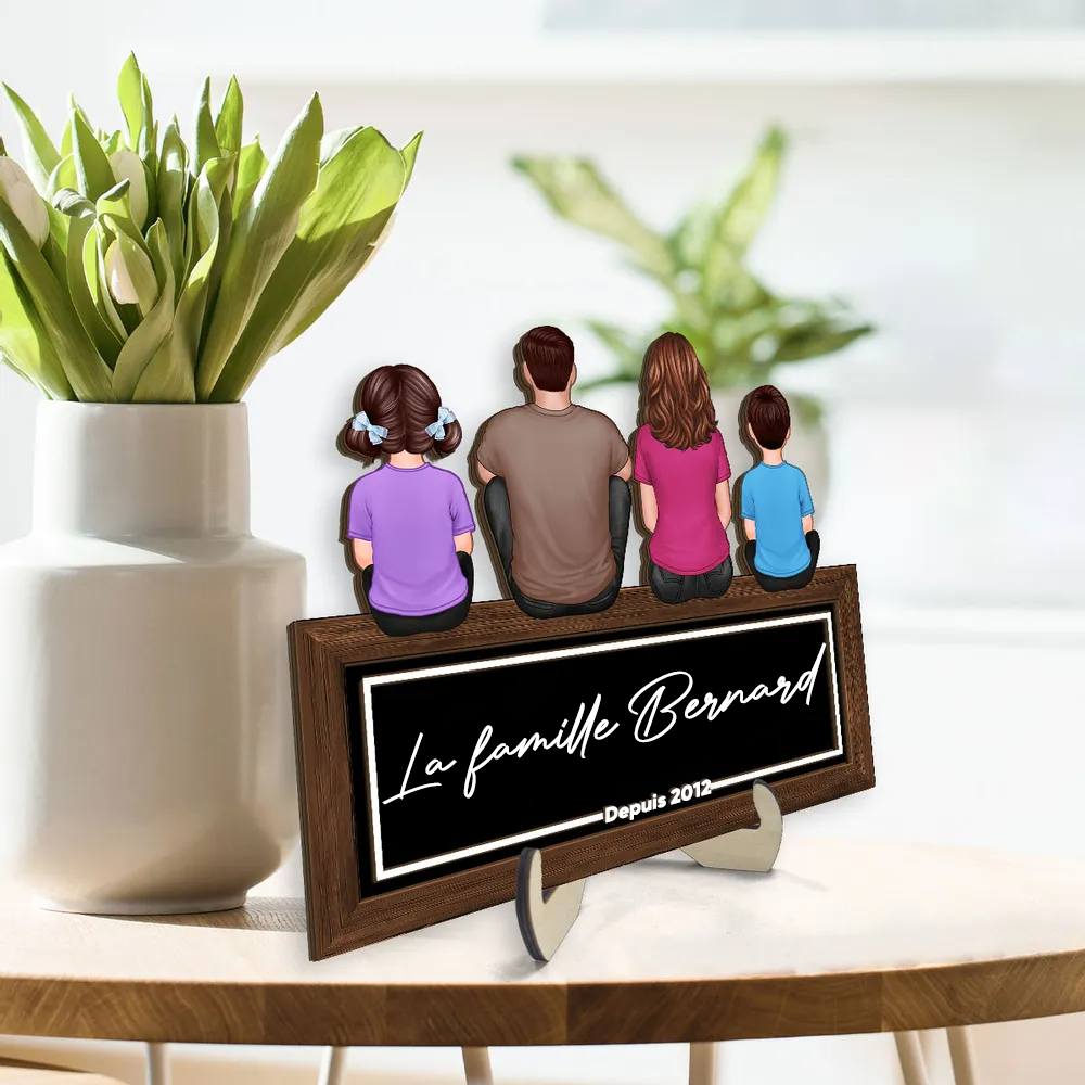 Présentoir en bois personnalisé avec membres de la famille – Plaque en bois avec personnages, chien et chat