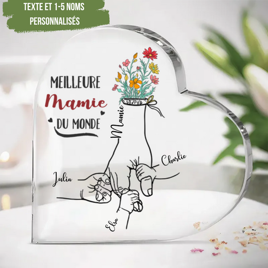 Cœur sur socle avec bouquet de fleurs et mains pour maman et grand-mère.