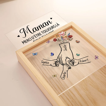Boîte lumineuse avec cadre en bois, fleurs de naissance, mains et texte – Cadeau pour maman, papa et mamie