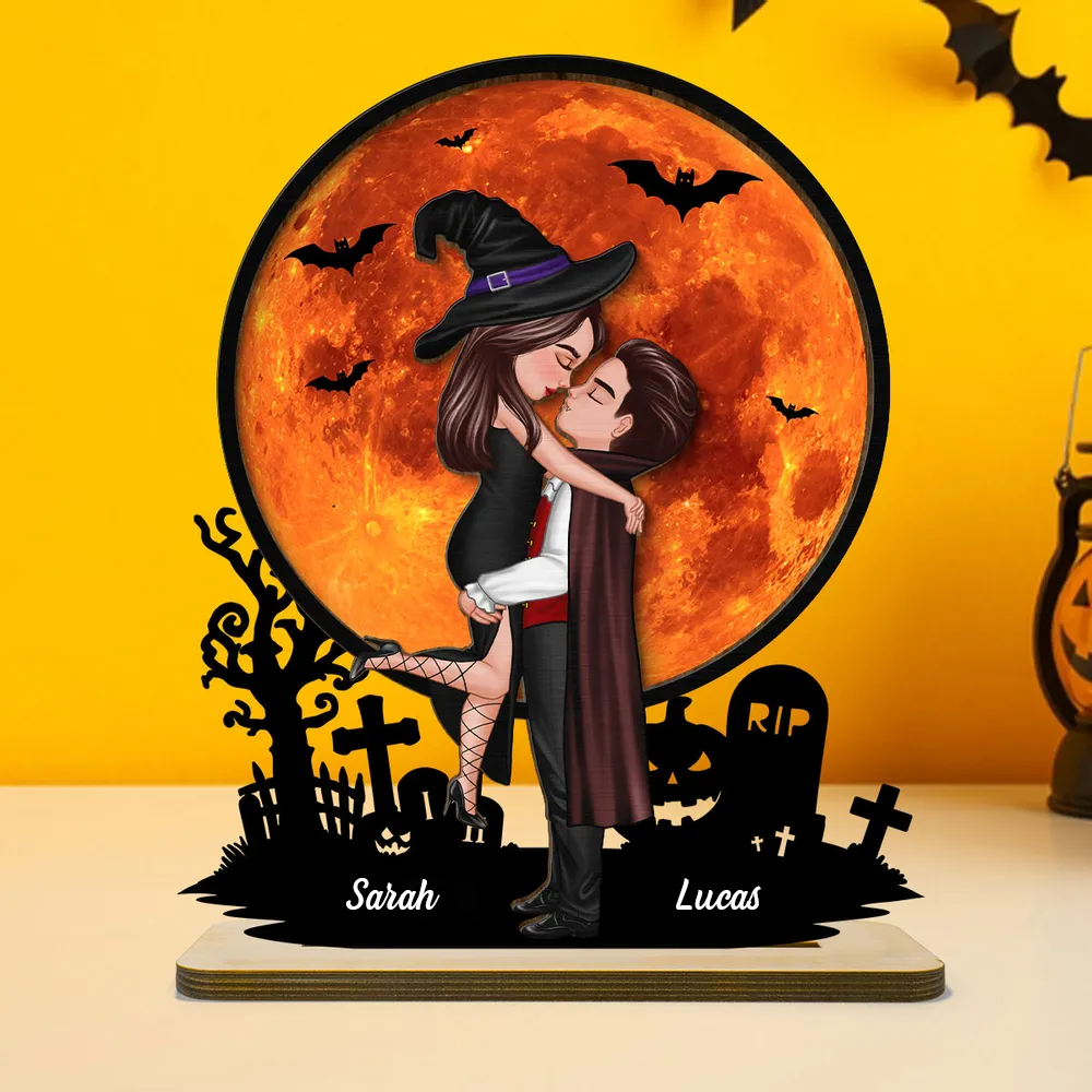 Couple d’Halloween – Plaque en bois personnalisée avec noms