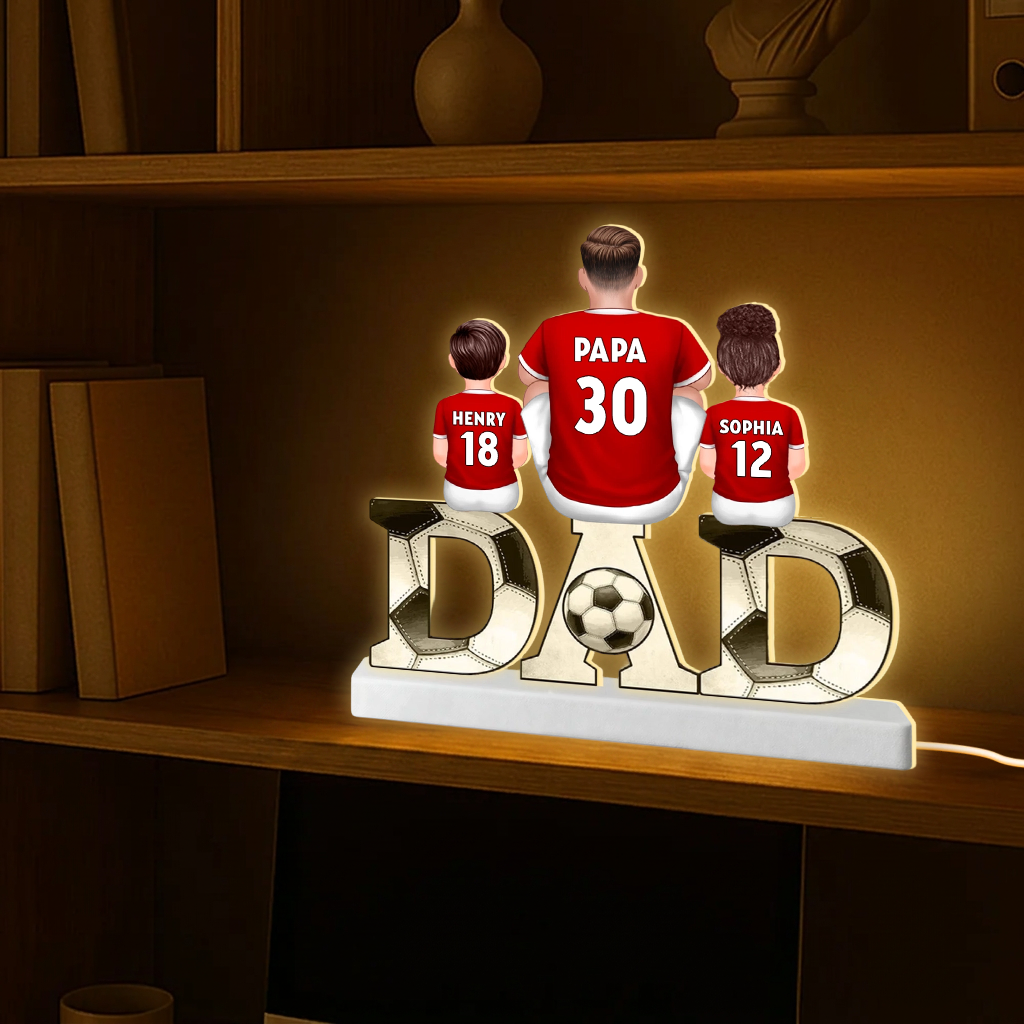 Papa et sa Dream Team – Lampe LED personnalisée football avec prénoms