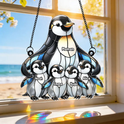 Maman / mamie pingouin avec enfants – Ornement attrape-soleil personnalisé avec prénoms