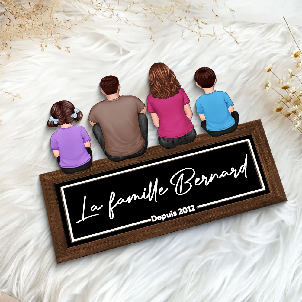 Présentoir en bois personnalisé avec membres de la famille – Plaque en bois avec personnages, chien et chat