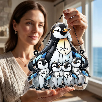 Maman / mamie pingouin avec enfants – Ornement attrape-soleil personnalisé avec prénoms