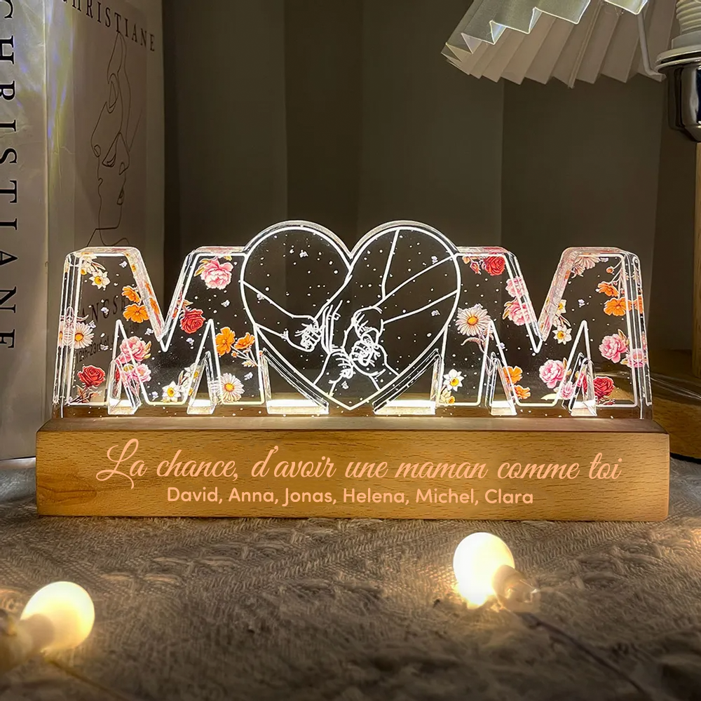 Veilleuse personnalisée "MOM" avec fleurs de naissance et motif main dans la main