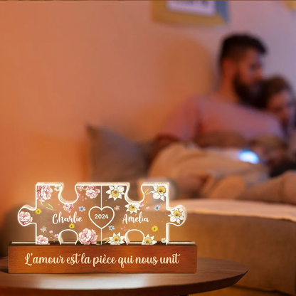 Lampe de nuit puzzle personnalisée avec fleurs de naissance pour couple amoureux