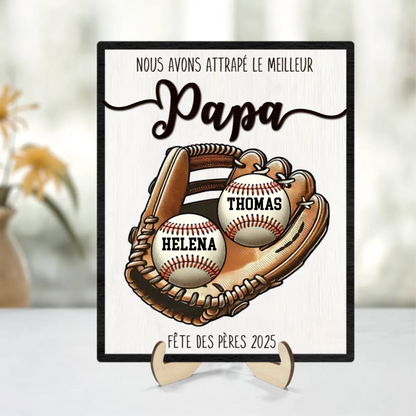Attrapé... - Plaque en bois personnalisée avec des balles de baseball