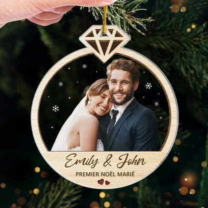 Ornement de Noël personnalisé souvenir de mariage "Premier Noël mariés"